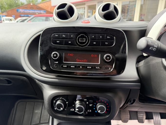 2025 Smart Forfour