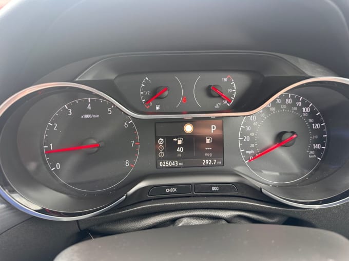 2025 Vauxhall Crossland X