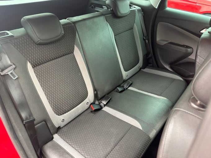 2025 Vauxhall Crossland X