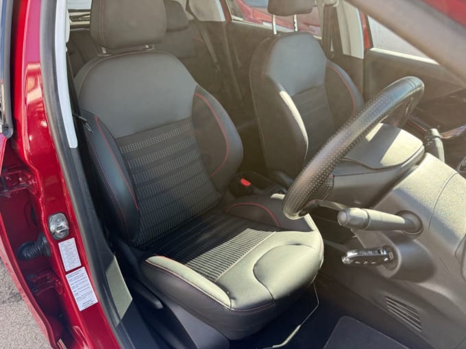 2025 Peugeot 208