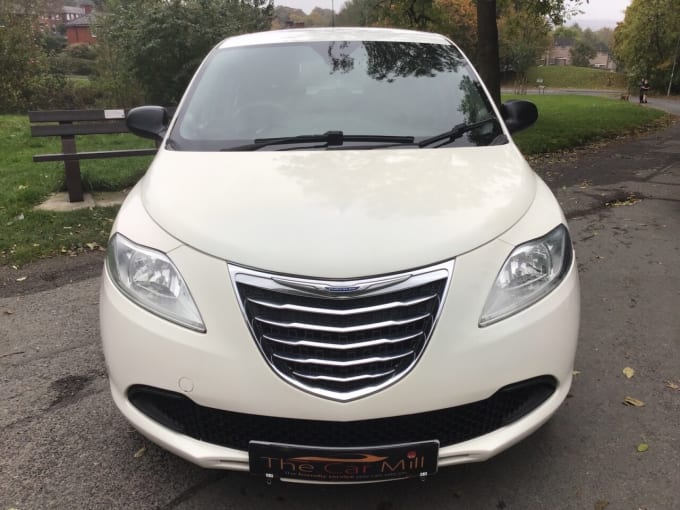 2025 Chrysler Ypsilon