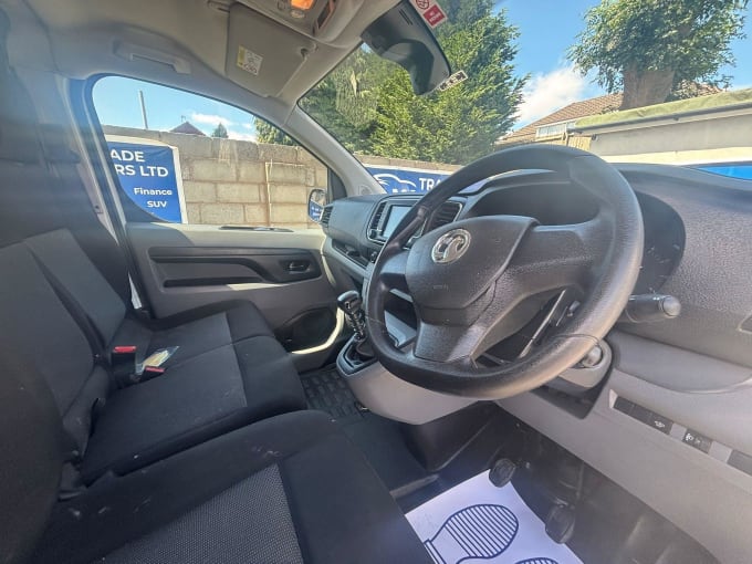 2025 Vauxhall Vivaro