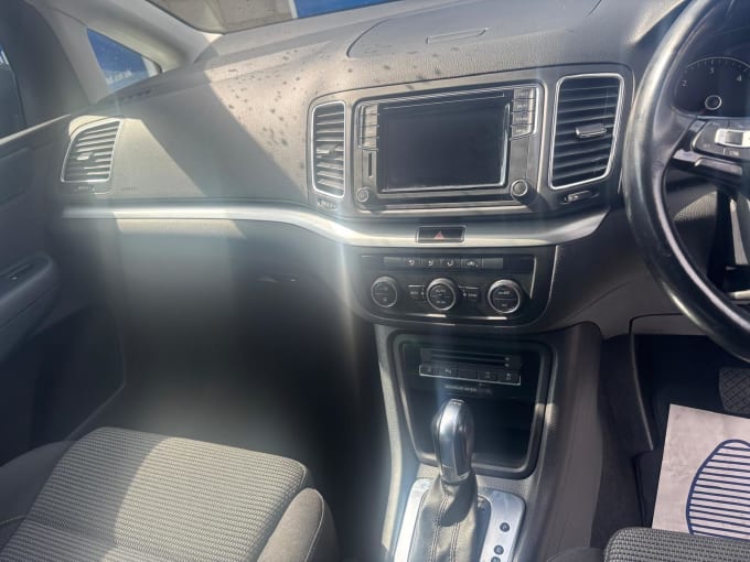 2025 Volkswagen Sharan