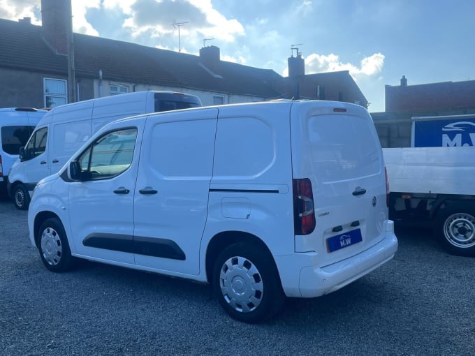 2025 Vauxhall Combo