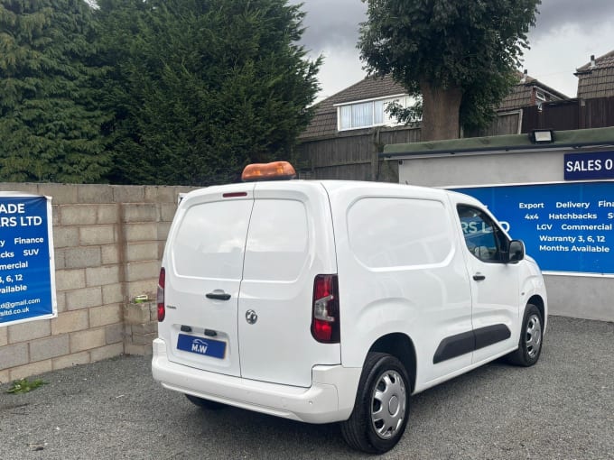 2025 Vauxhall Combo