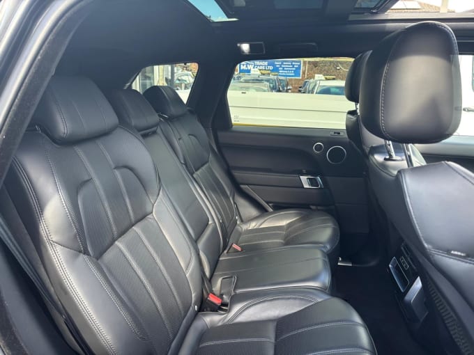 2025 Land Rover Range Rover Sport