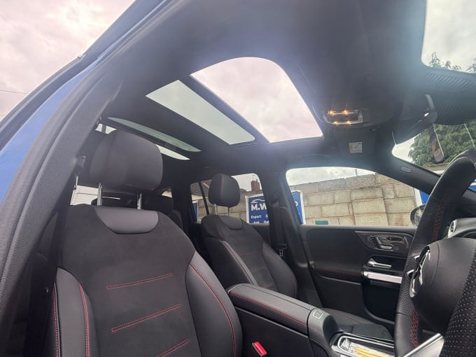 2025 Mercedes-benz Glb