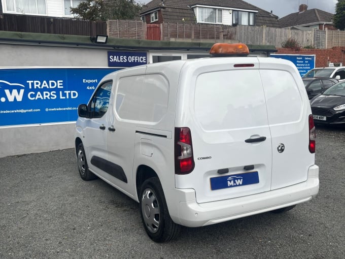 2025 Vauxhall Combo