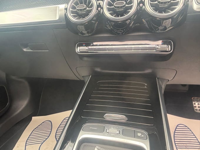 2025 Mercedes-benz Glb