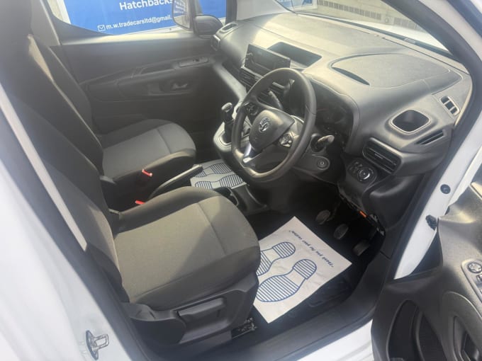 2025 Vauxhall Combo