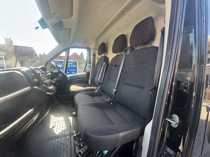 2025 Citroen Relay