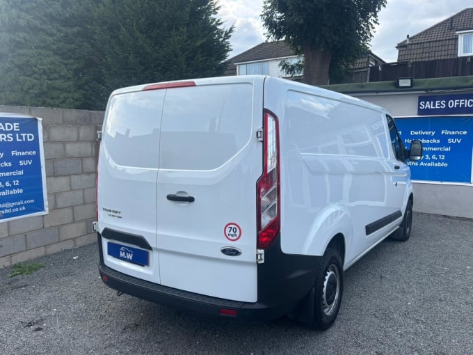 2025 Ford Transit Custom