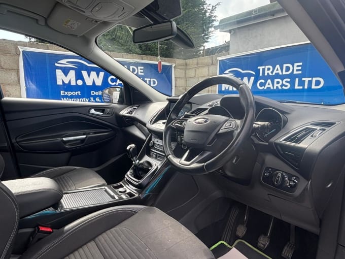 2025 Ford Kuga