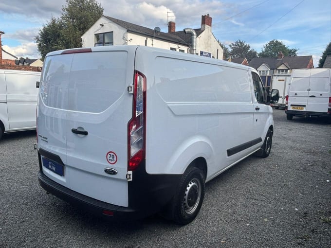 2025 Ford Transit Custom