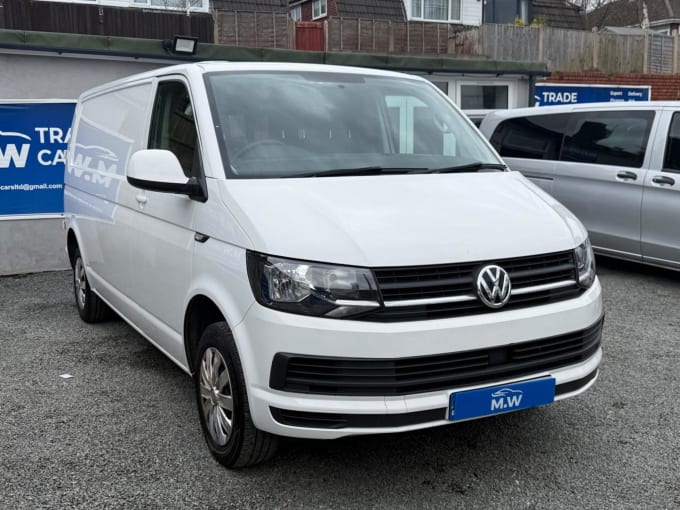 2025 Volkswagen Transporter