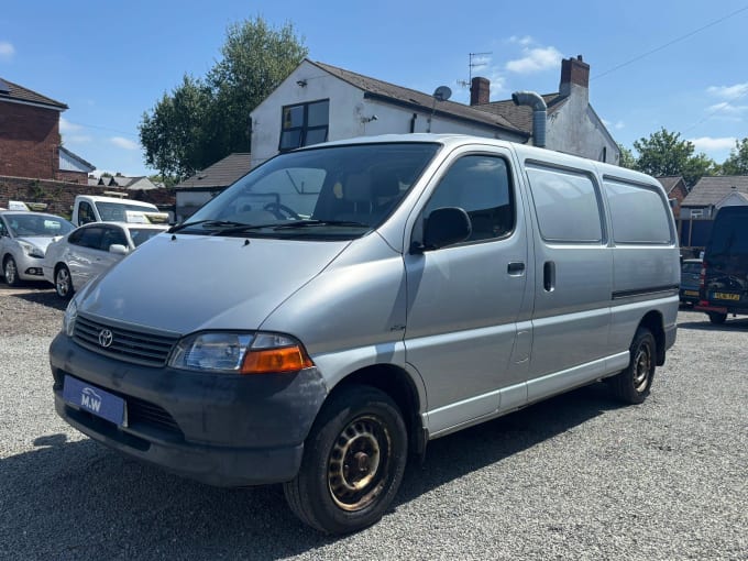 2025 Toyota Hiace
