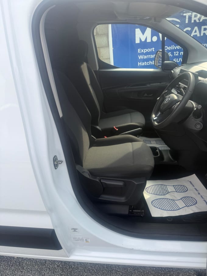 2025 Vauxhall Combo