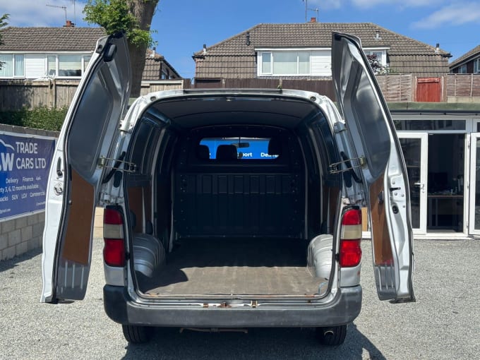 2025 Toyota Hiace