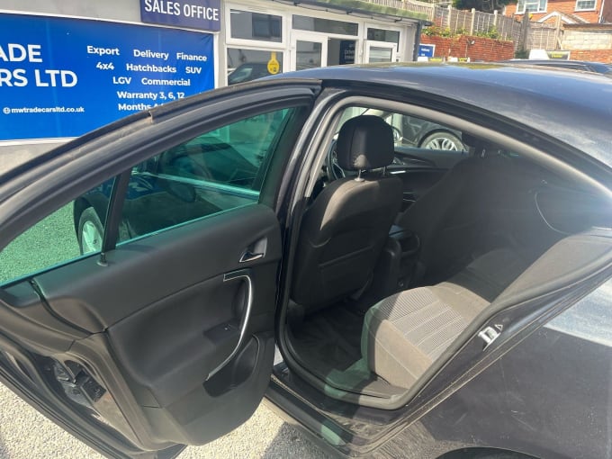 2025 Vauxhall Insignia