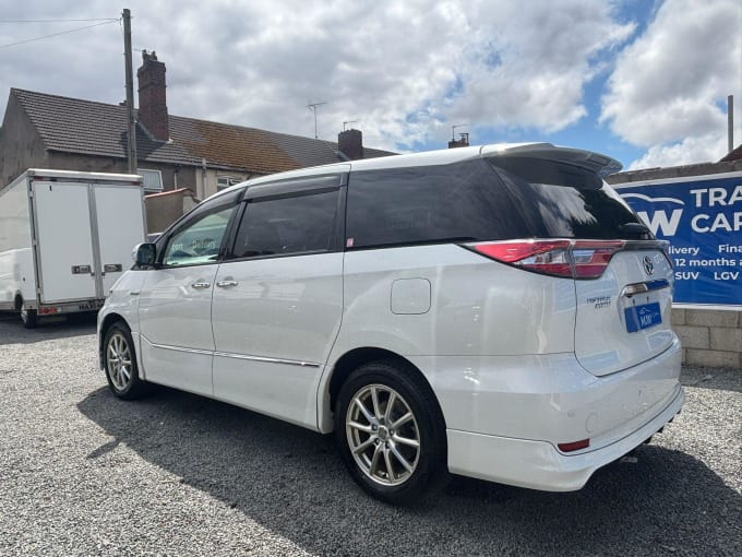 2025 Toyota Estima