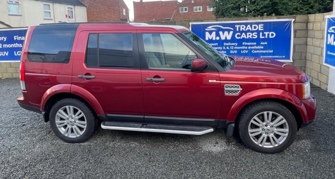 2024 Land Rover Discovery 4