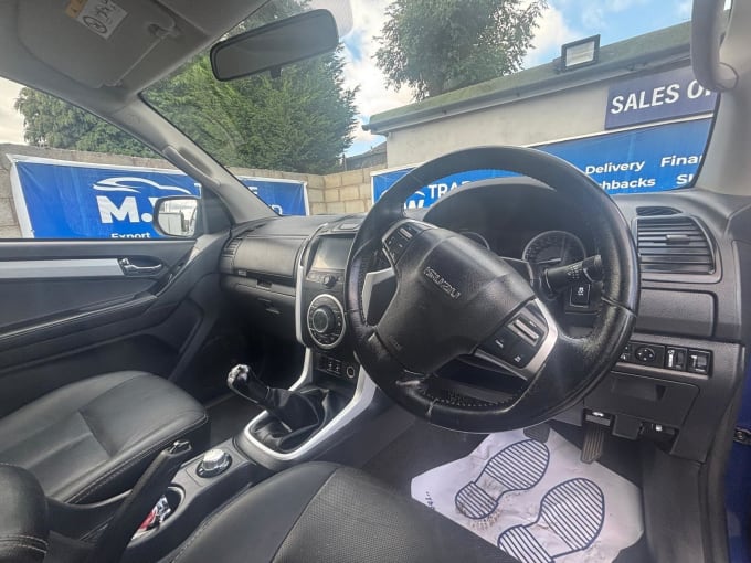 2025 Isuzu D-max