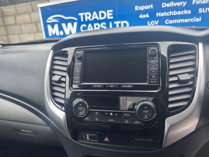2025 Mitsubishi L200
