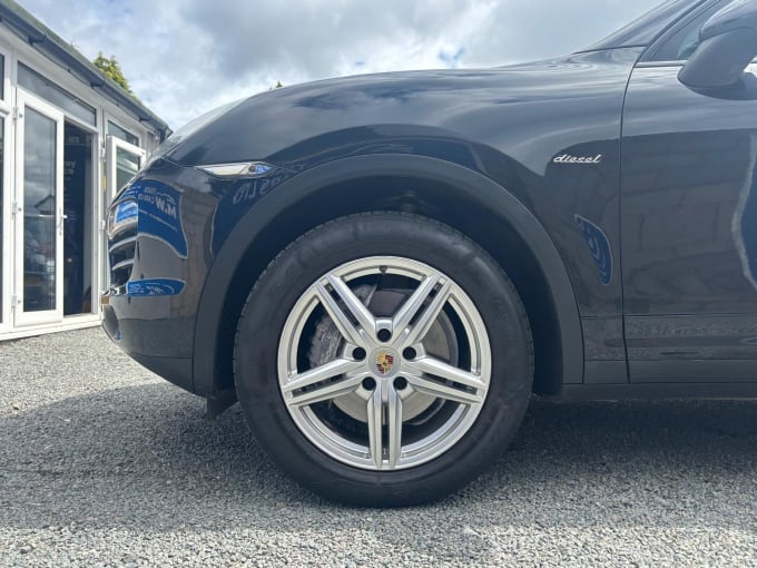 2025 Porsche Cayenne