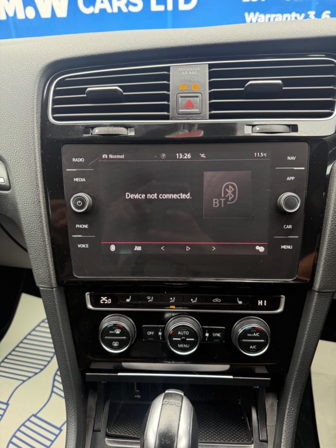 2025 Volkswagen Golf