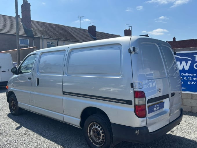 2025 Toyota Hiace