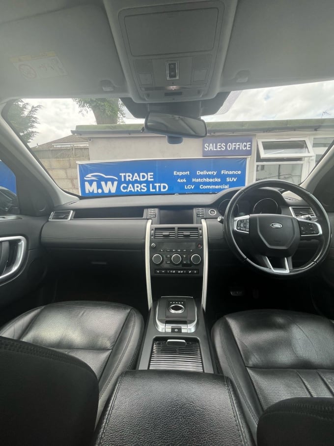 2025 Land Rover Discovery Sport