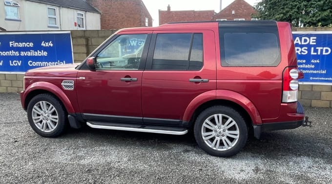 2025 Land Rover Discovery 4