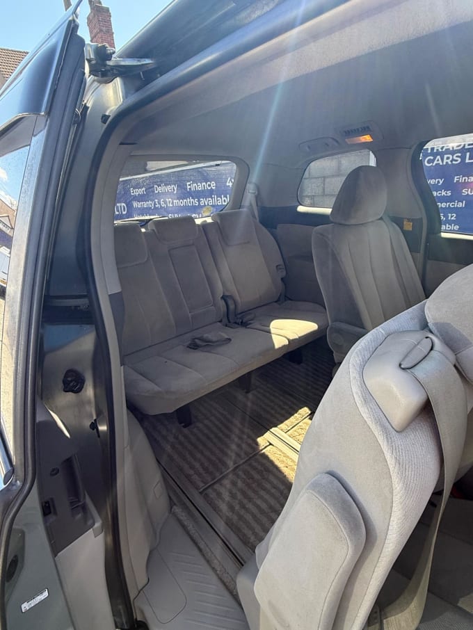 2025 Toyota Estima