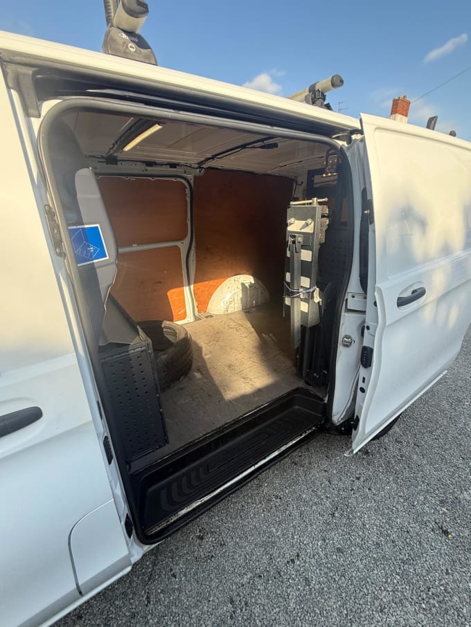 2025 Mercedes-benz Vito