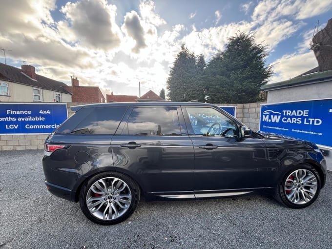 2025 Land Rover Range Rover Sport
