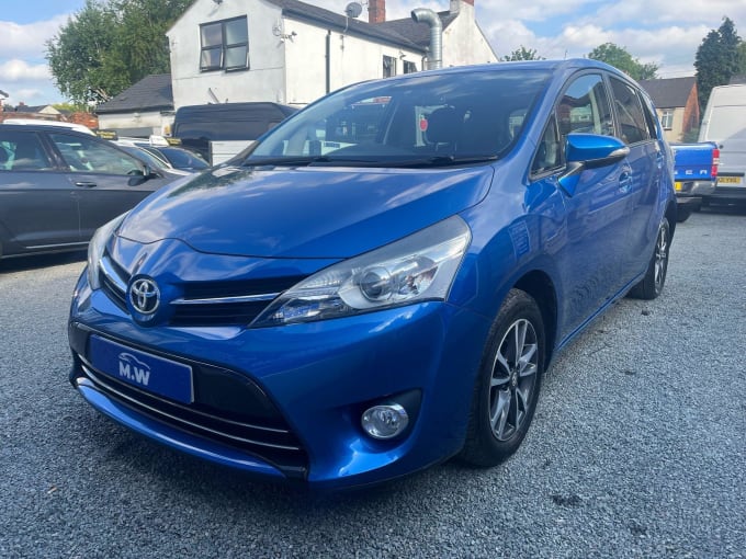 2025 Toyota Verso