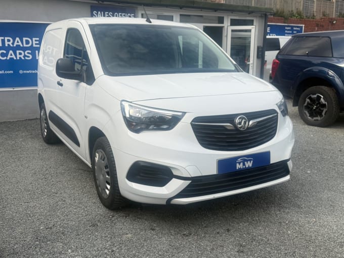 2025 Vauxhall Combo
