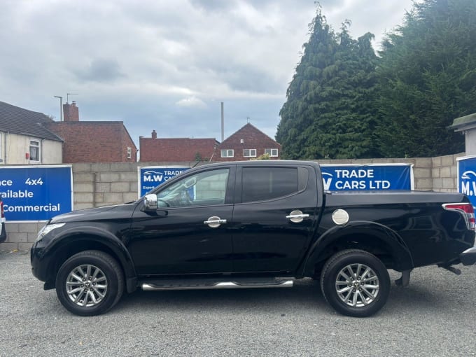 2025 Mitsubishi L200