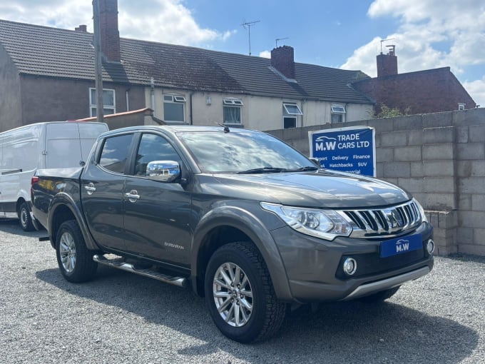 2025 Mitsubishi L200