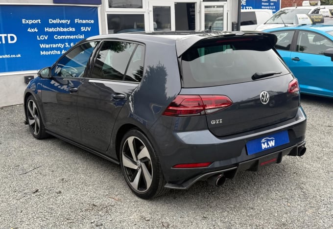 2025 Volkswagen Golf