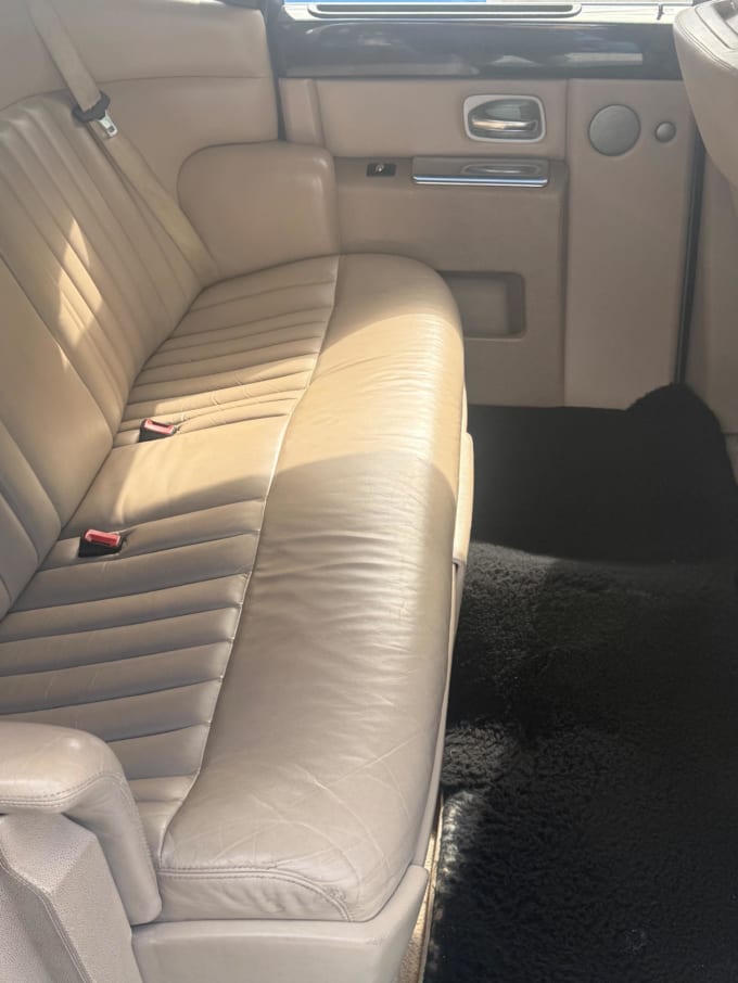 2025 Rolls-royce Phantom