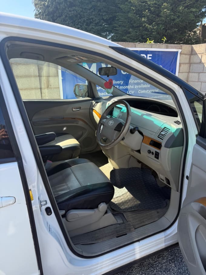 2025 Toyota Estima