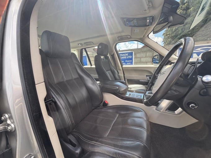 2025 Land Rover Range Rover