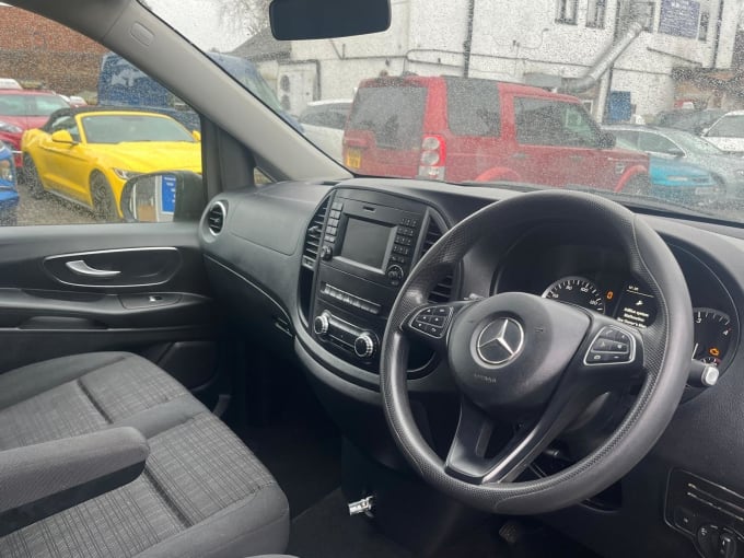 2025 Mercedes-benz Vito