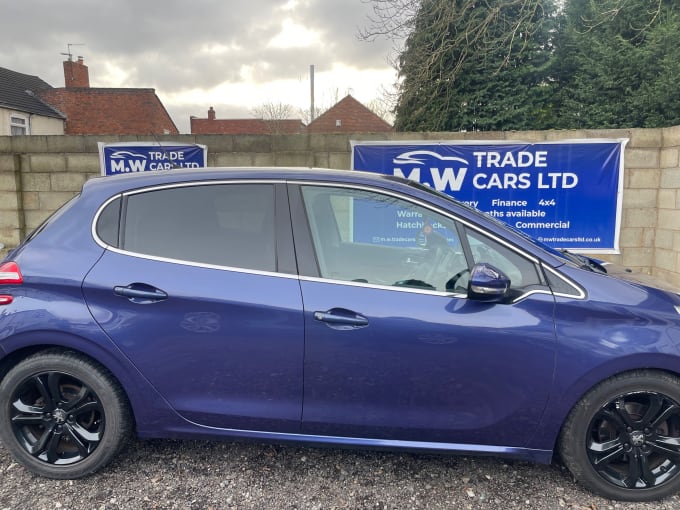 2012 Peugeot 208