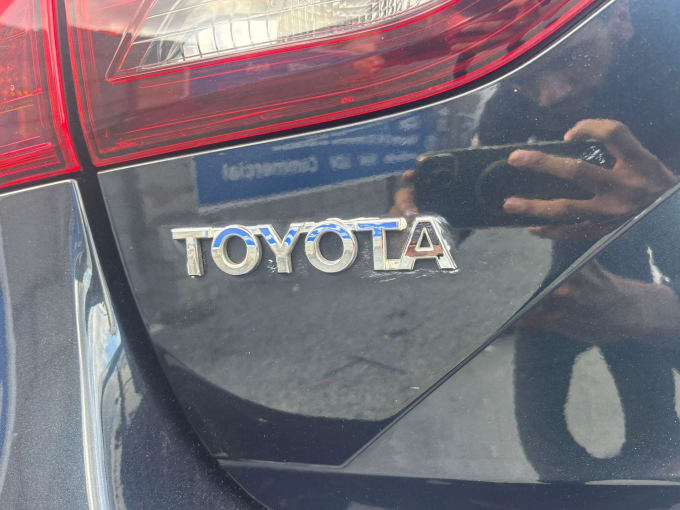 2025 Toyota Avensis