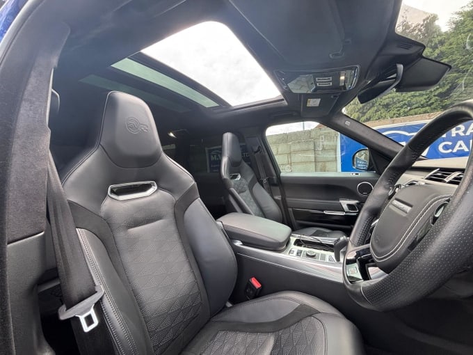 2025 Land Rover Range Rover Sport