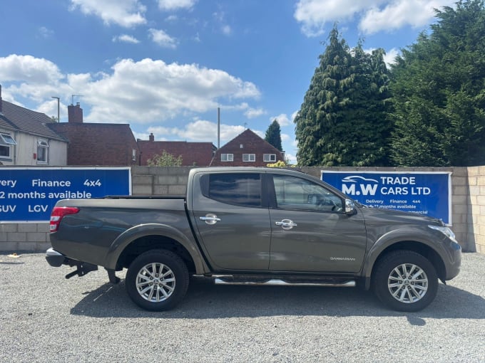 2025 Mitsubishi L200