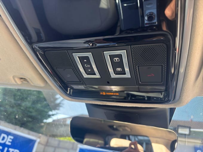 2025 Land Rover Range Rover