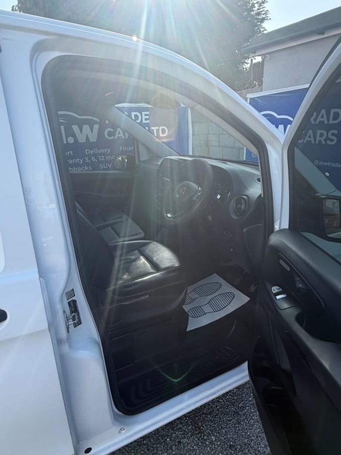 2025 Mercedes-benz Vito